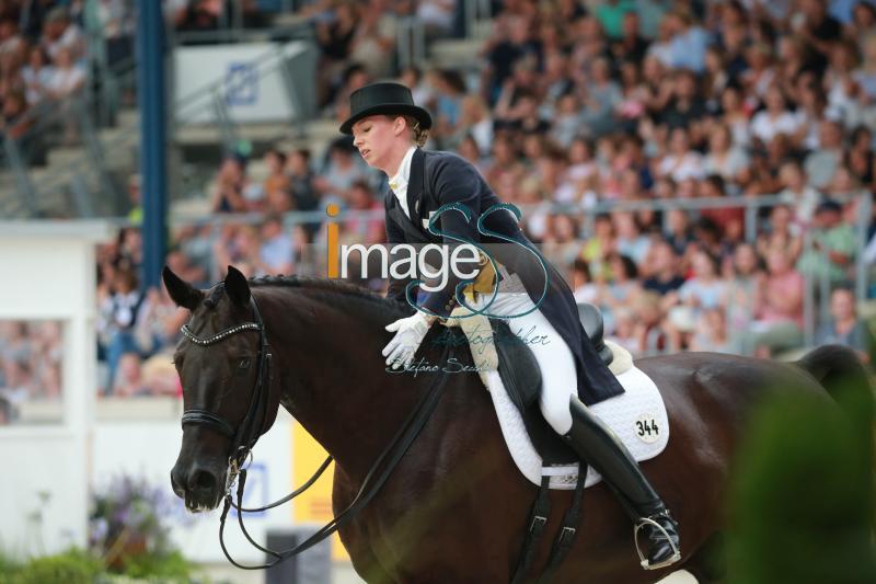 Muller-Lutkemeier_Fabregaz_Aachen 2018_SS7_1773.jpg